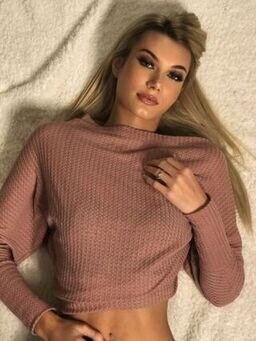 Sabrina Vaz Photo #88