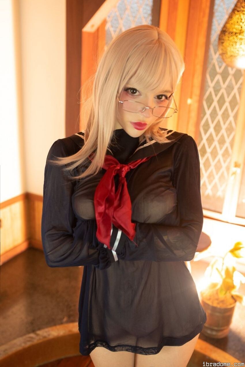 Katyuska Moonfox Photo #910