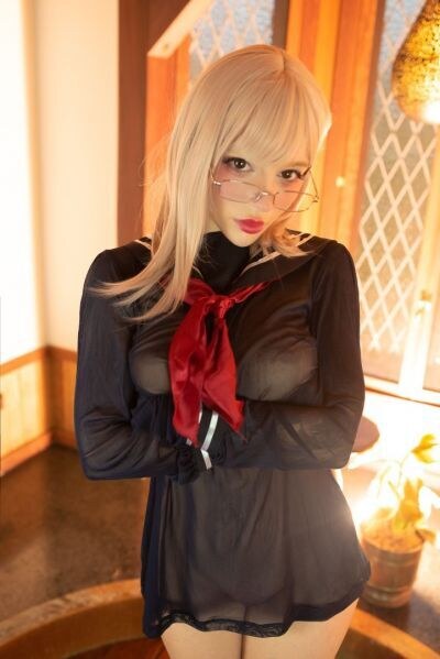 Katyuska Moonfox Photo #910