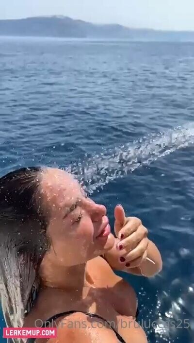 Bruna Luccas Video #8