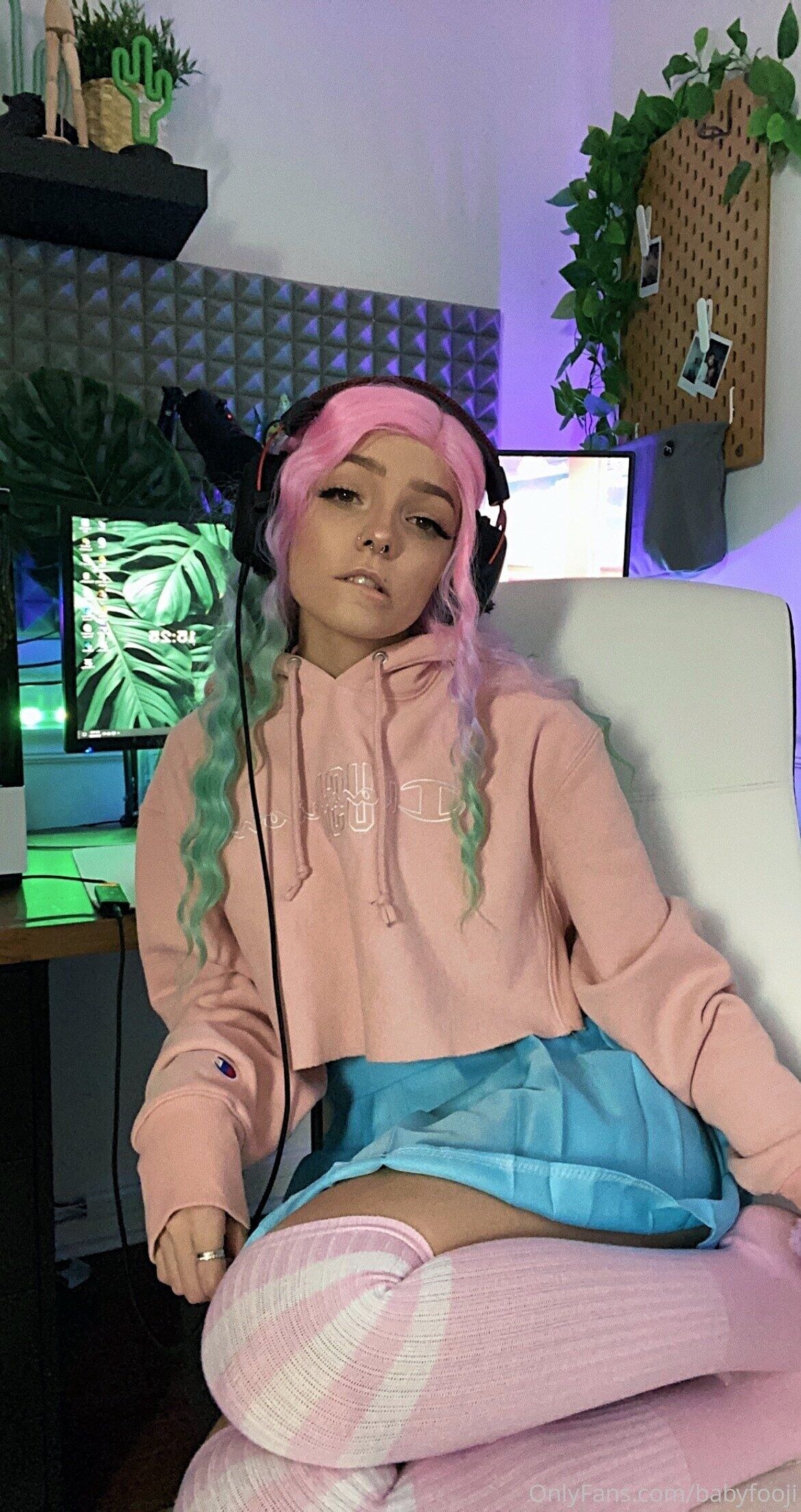 Babyfooji Peachtot Photo #1162