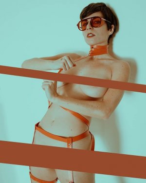 Asham Cosplays Photo #8