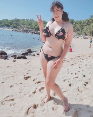 Sukicherry Cosplay Photo #11