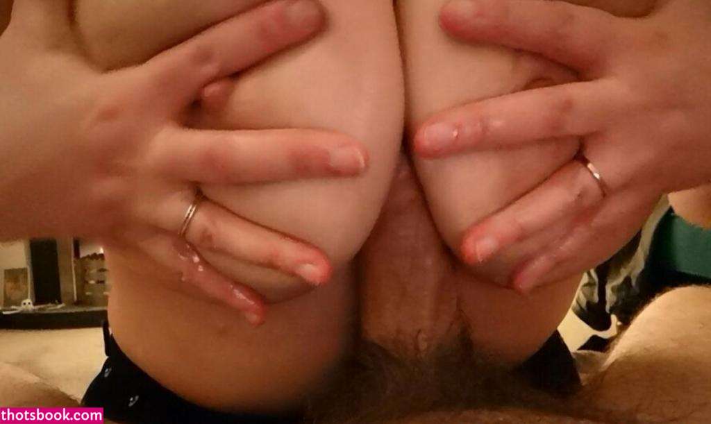 Burlesqueboobs Photo #4