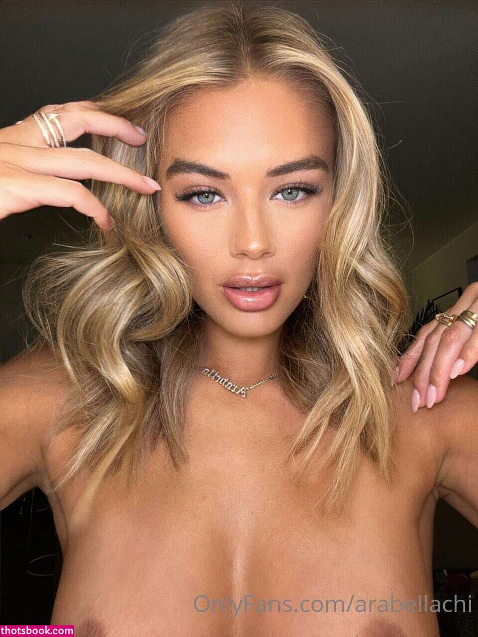 Arabella Chi Photo #52