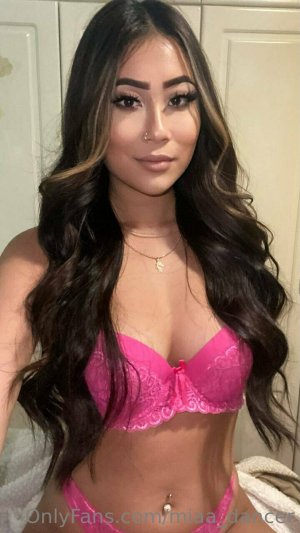 Miaa Dancer Photo #4