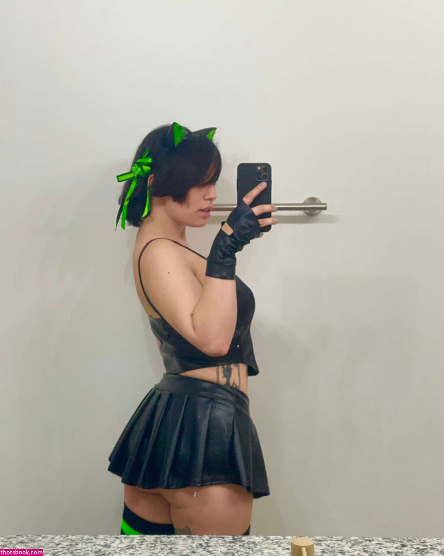 Beebinch Thredcount Photo #40