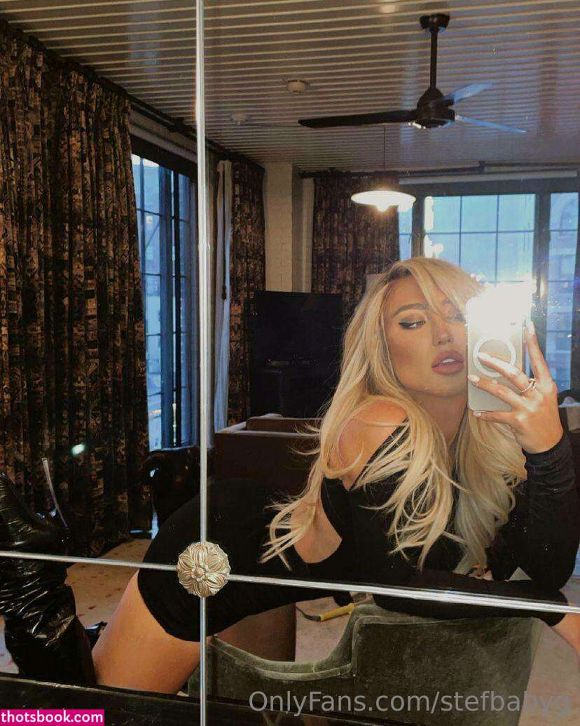 Stefanie Gurzanski Photo #158