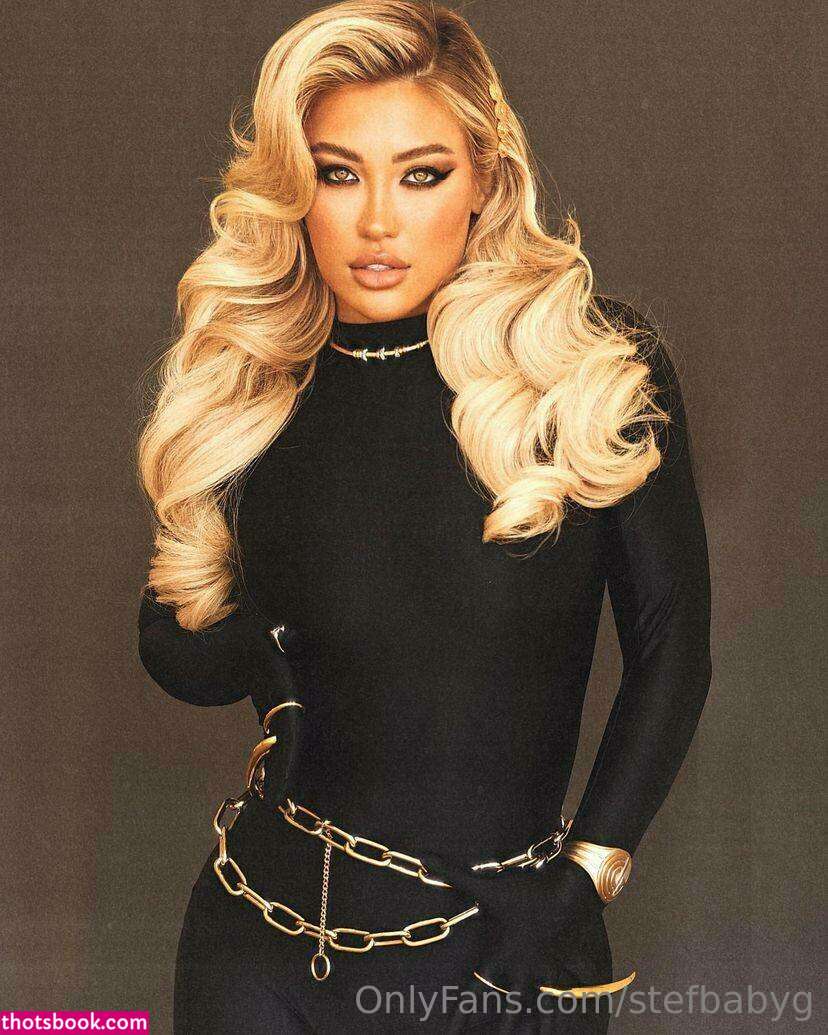 Stefanie Gurzanski Photo #159