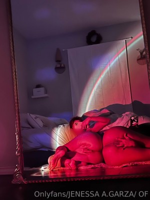 jenessagarza69 Photo #12