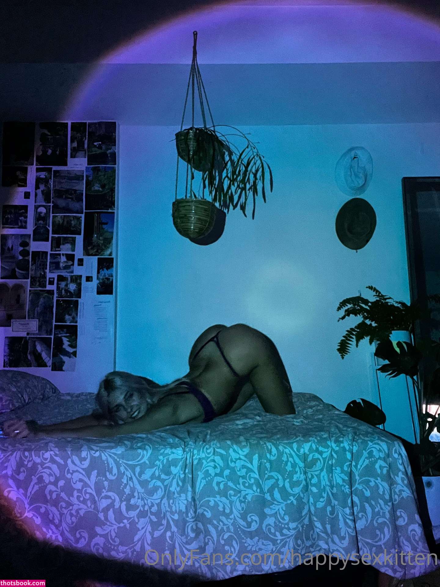 Julia Chapman Photo #140