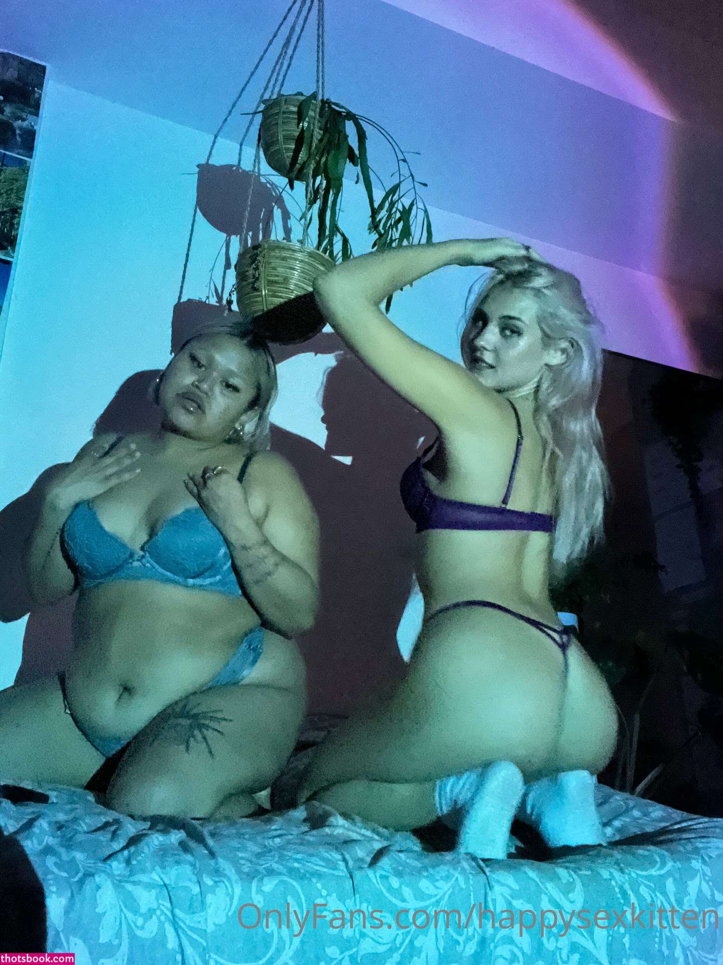 Julia Chapman Photo #153