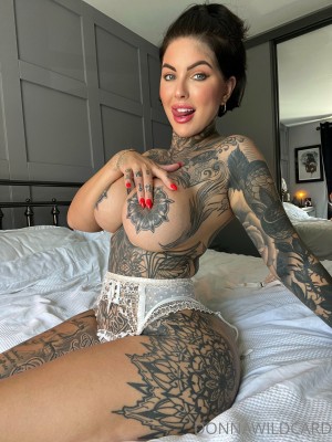 Donna Wildcard Photo #600