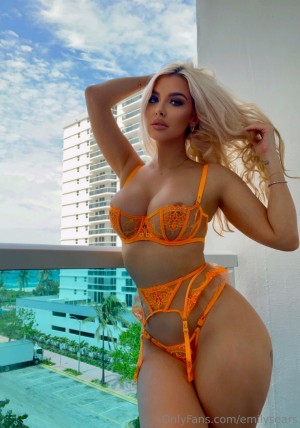 Emily Sears Photo #127