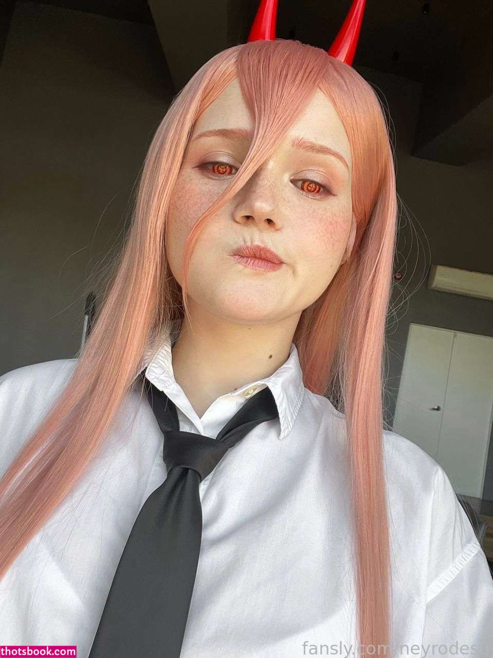 Neyrodesu Photo #537