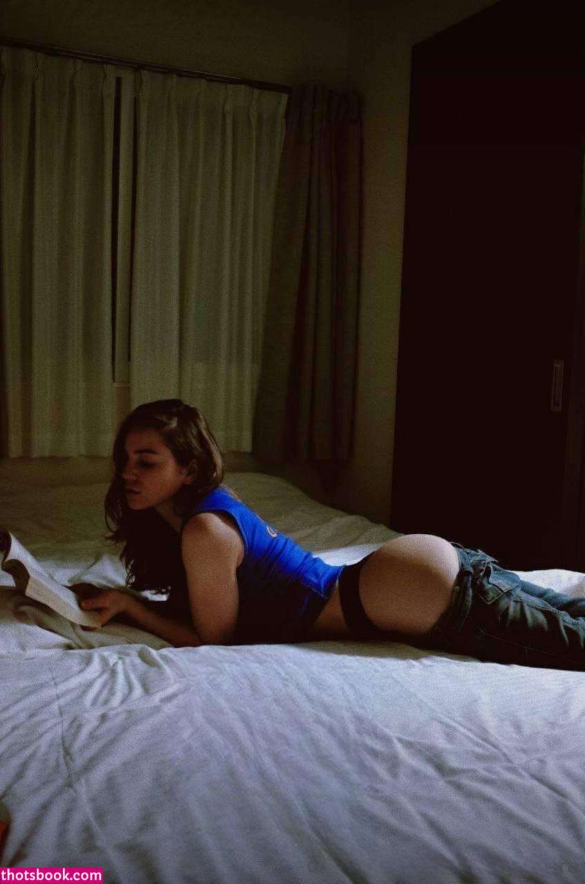 Maryana Ro Photo #197