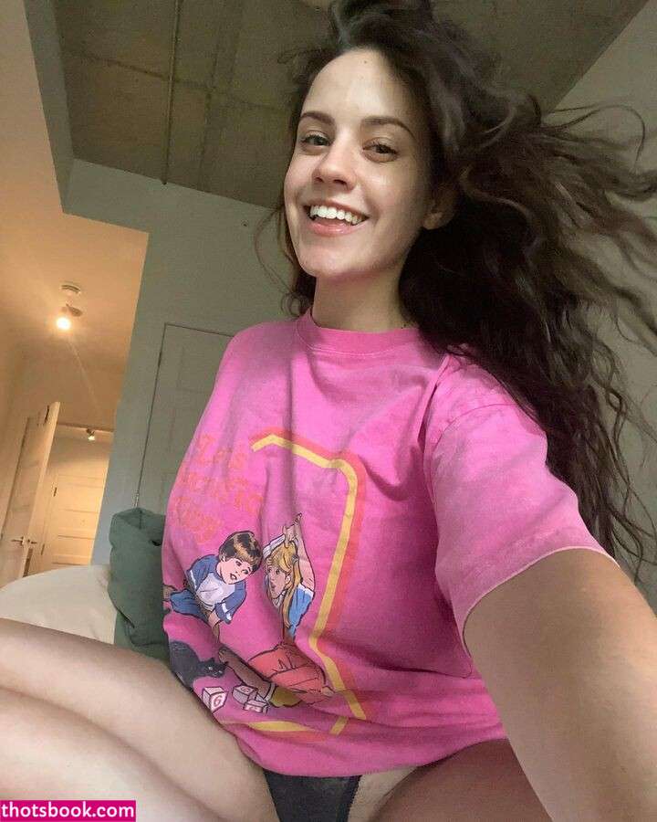 Quinn Finite Photo #167