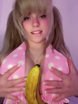 Sabrina Banks Photo #81