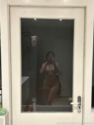 Cutegeekie Photo #340