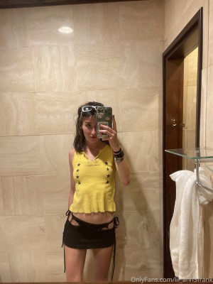 Anne Frank Photo #16