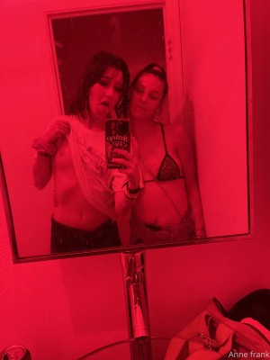 Anne Frank Photo #35