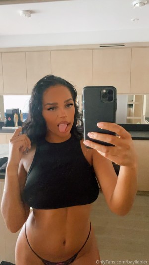 Bayliebleu Photo #11