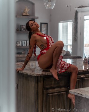 Jamie Lynn Rinaldi Photo #44