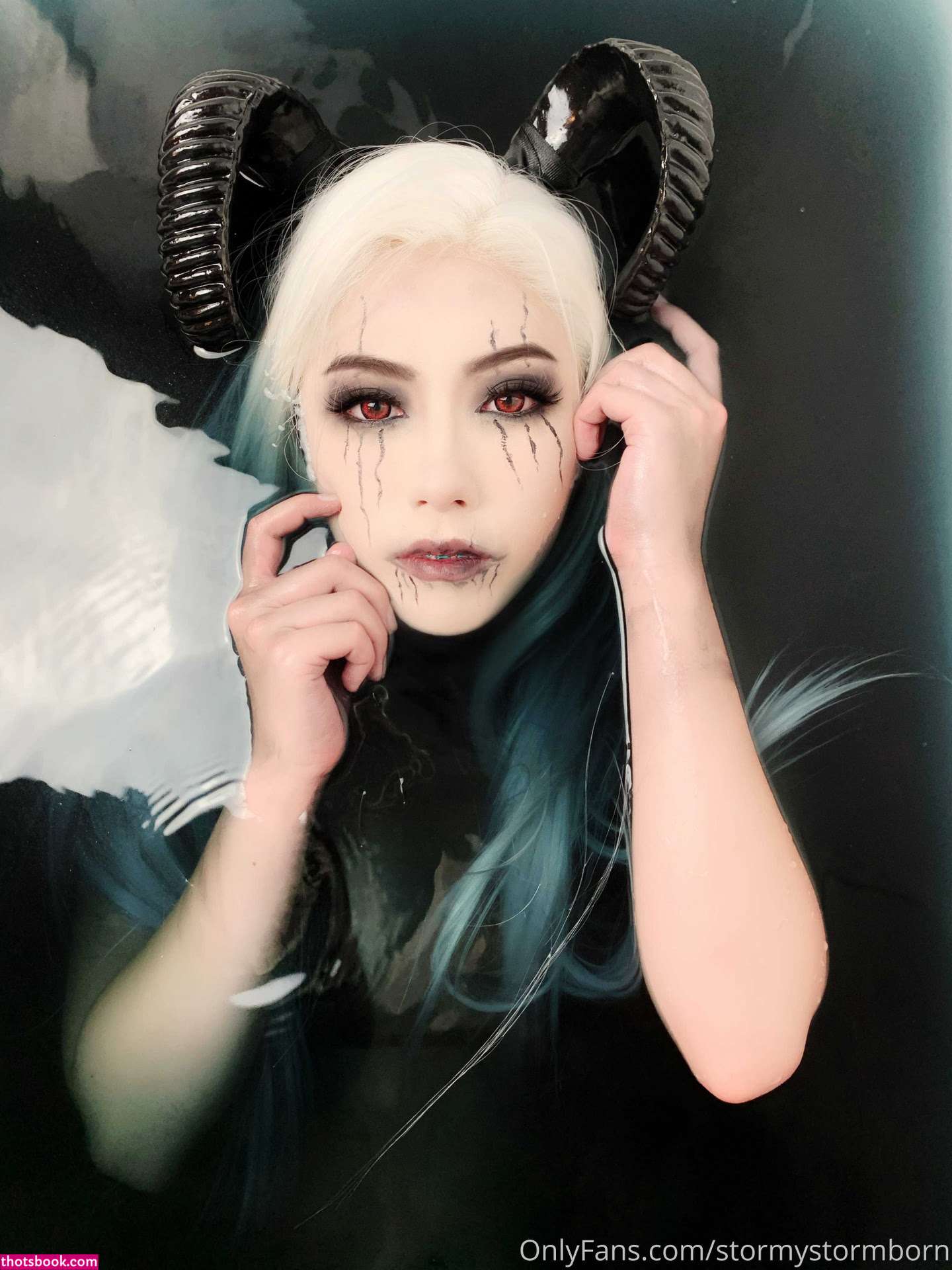 Stormystormborn Photo #106