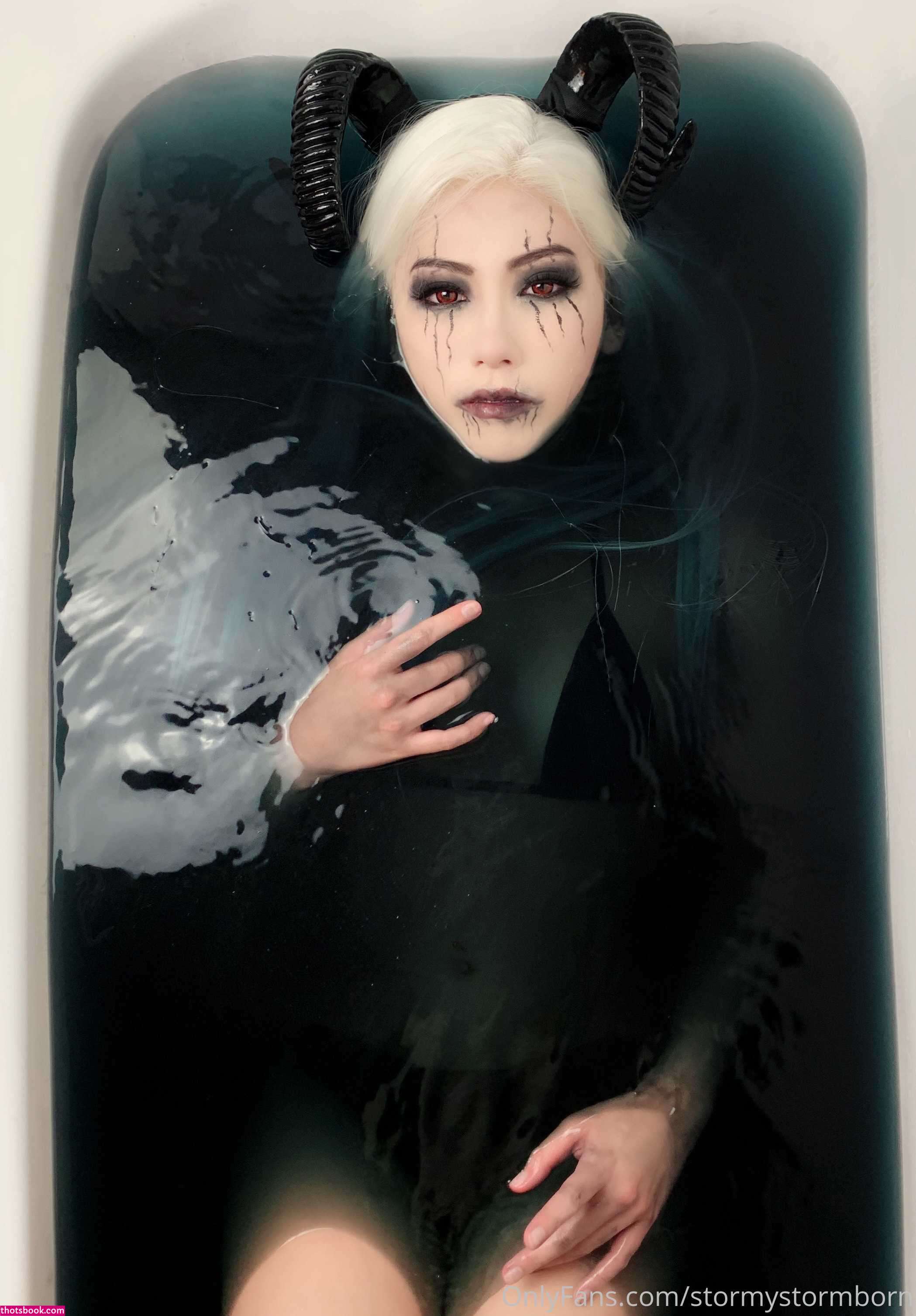 Stormystormborn Photo #110