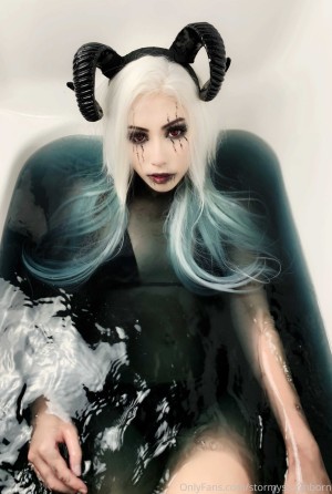 Stormystormborn Photo #112