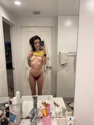 Anne Frank Photo #65