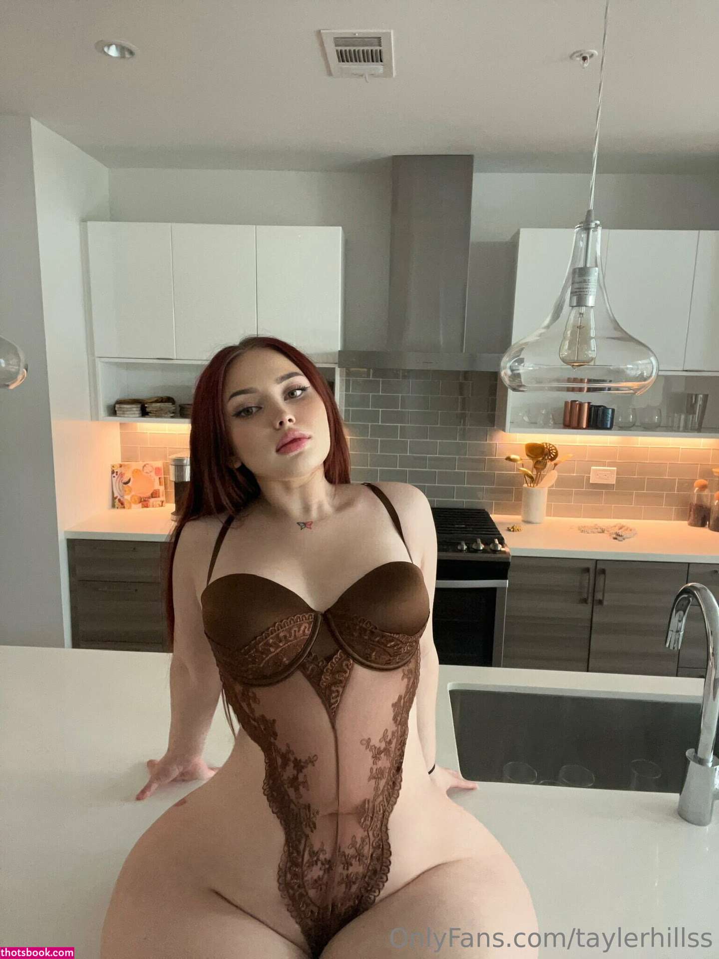 Tayler Hills Photo #369