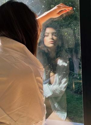 Lauren Summer Photo #34