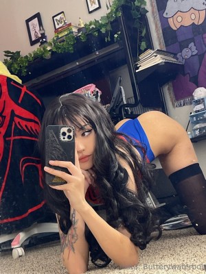 Butterywaterboi Photo #177