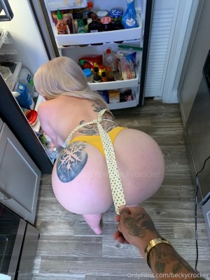 Becky Crocker Photo #32