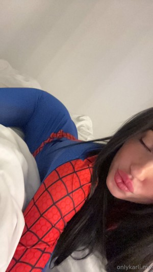 Karli Mergenthaler Photo #19