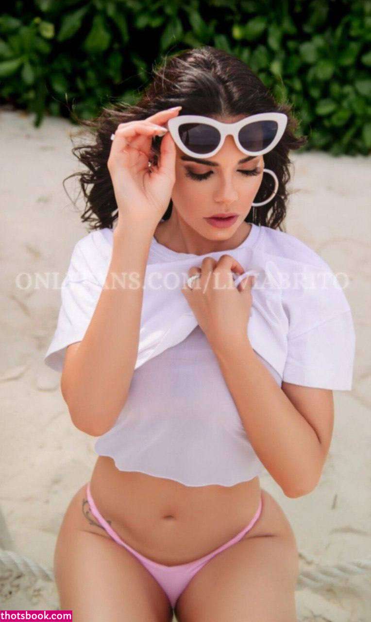 Livia Brito Photo #33