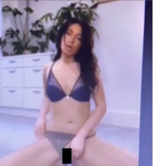 Charlotte Lion Photo #25