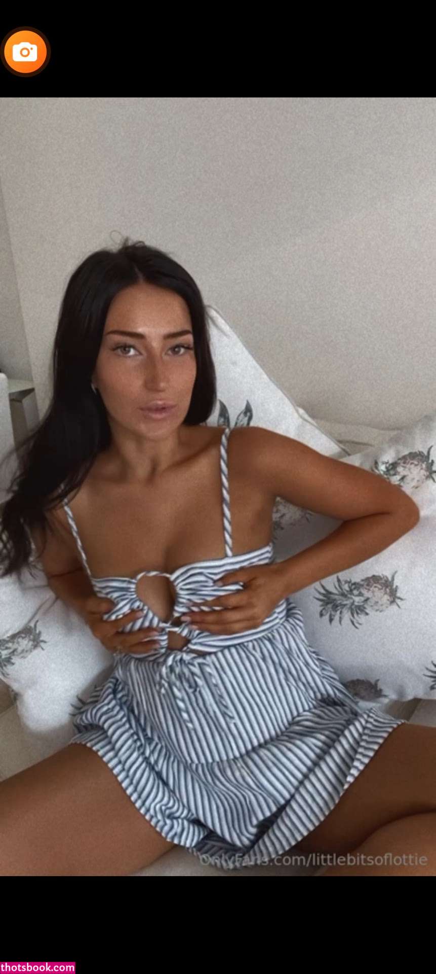 Charlotte Lion Photo #28