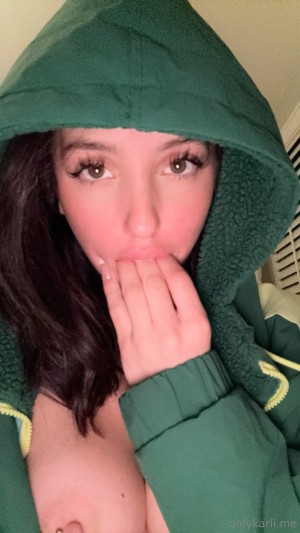 Karli Mergenthaler Photo #195