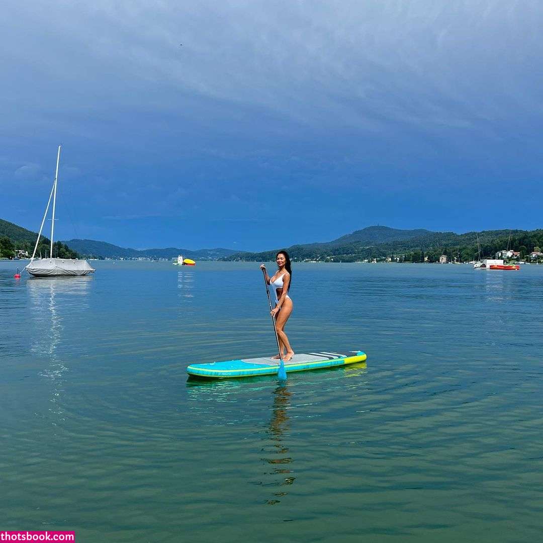 Nicole Scherzinger Photo #84