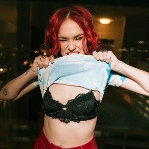 Taylor Upsahl Photo #7