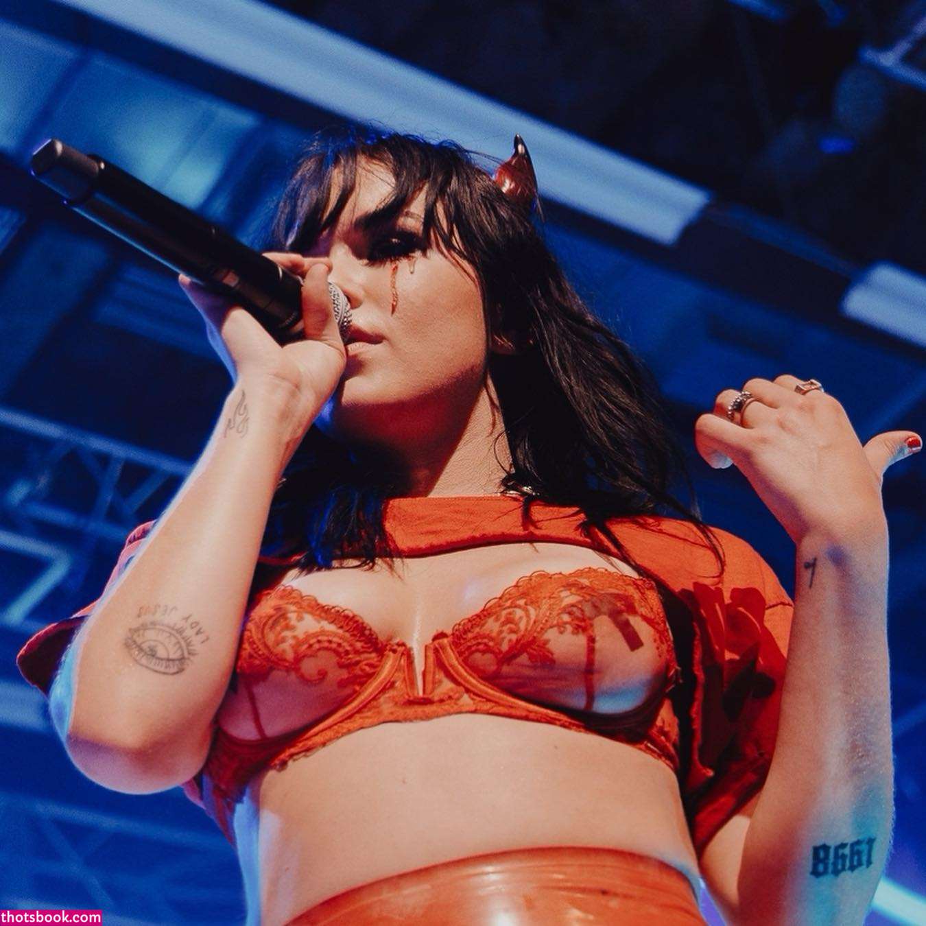 Taylor Upsahl Photo #29