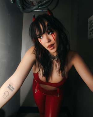 Taylor Upsahl Photo #35