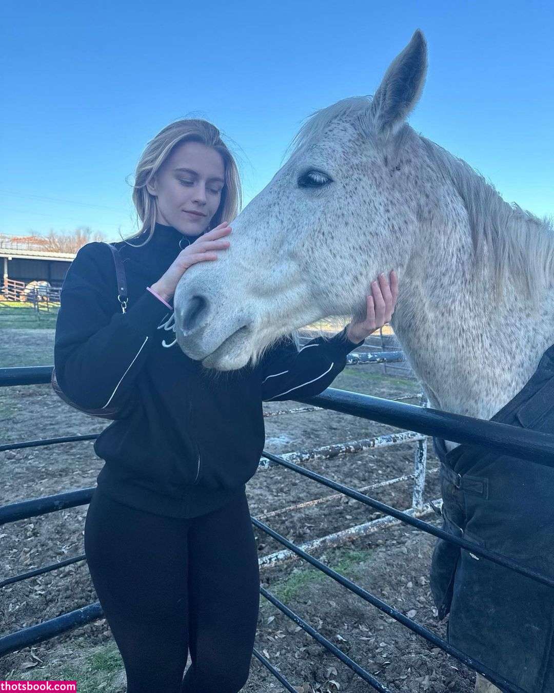 Vera Dijkmans Photo #320