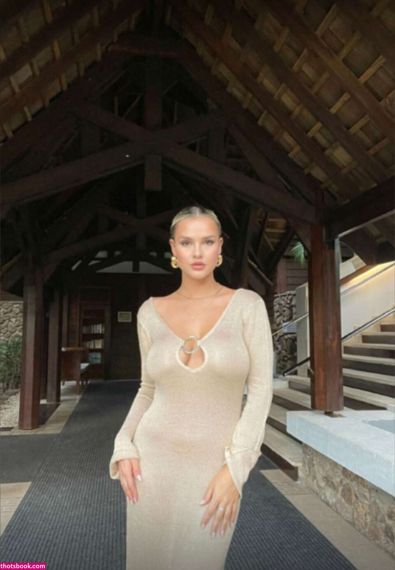 Kinsey Wolanski Photo #79