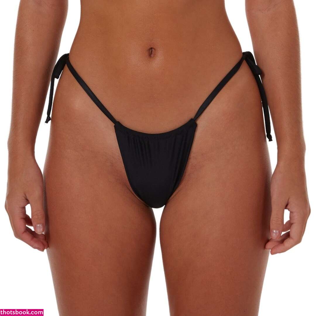 Emily Feld Photo #69