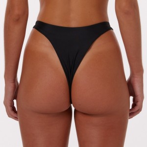 Emily Feld Photo #83