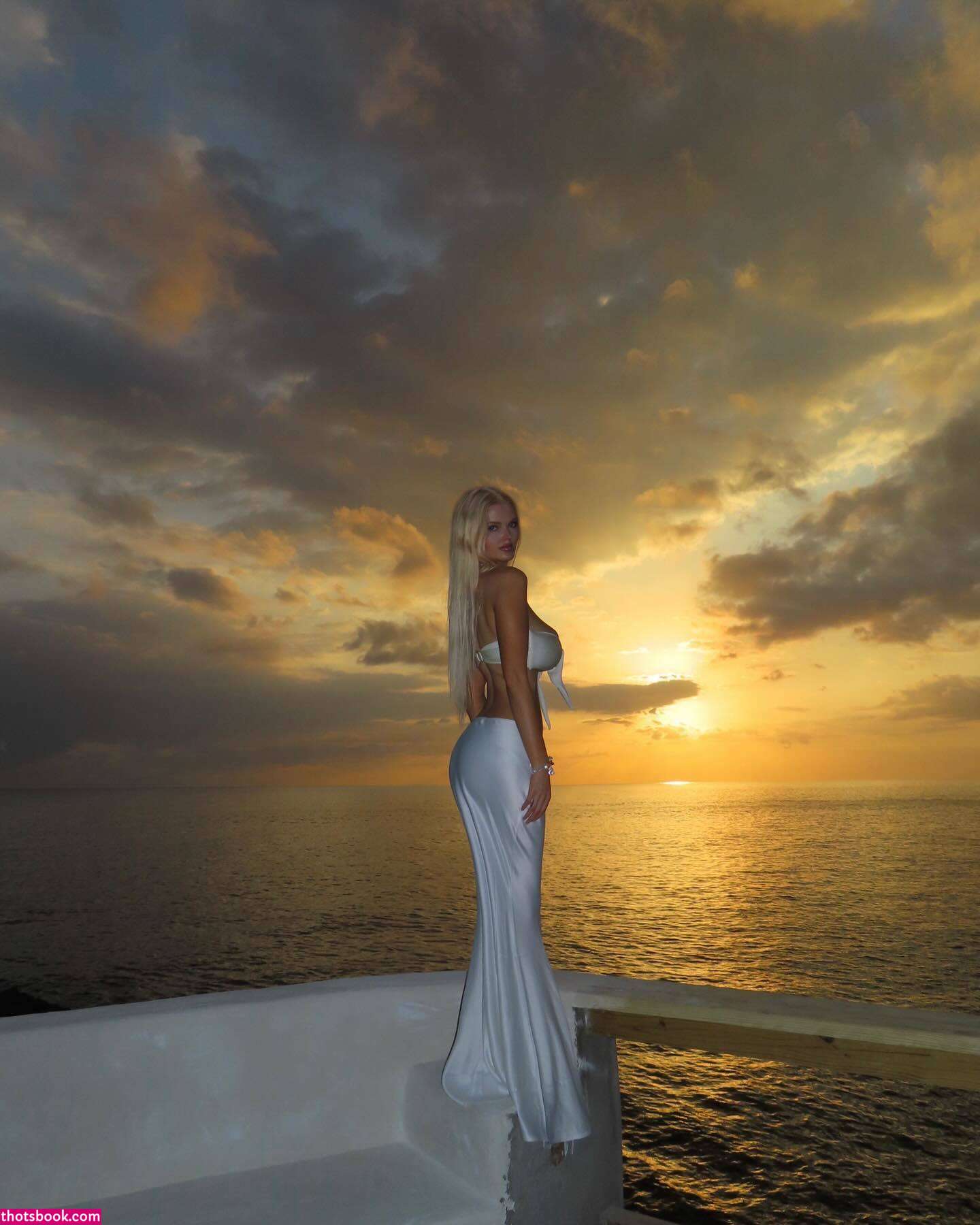 Ziennaeve Photo #127