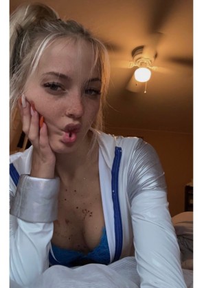 Offbrandbrabie Photo #147